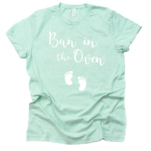 Bun in The Oven Shirt, Pregnancy Announcement, Baby Announcement Shirt, Mom to Be, Pregnancy Reveal, New Mom Shirt