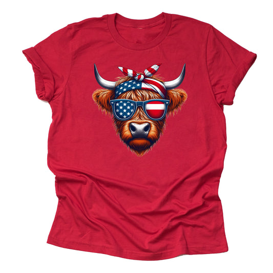 Patriotic Highland Cow with Bow July 4th American Flag Casual Short Sleeve Unisex T-Shirt