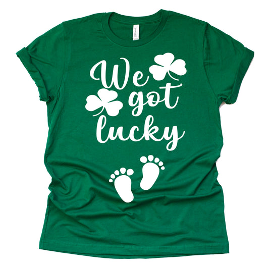 One Lucky Mama Shirt, St Patrick Shirt, Pregnancy Announcement Shirt, Surprise Pregnancy Announcement (X Large)