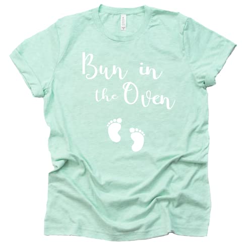 Bun in The Oven Shirt, Pregnancy Announcement, Baby Announcement Shirt, Mom to Be, Pregnancy Reveal, New Mom Shirt